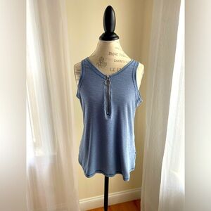 Cotton sports shirt light blue